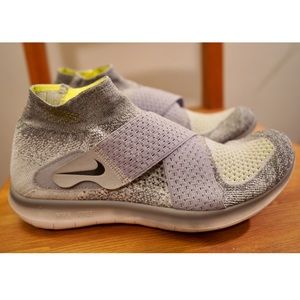 Women’s NIKE Free RN MOTION Flyknit